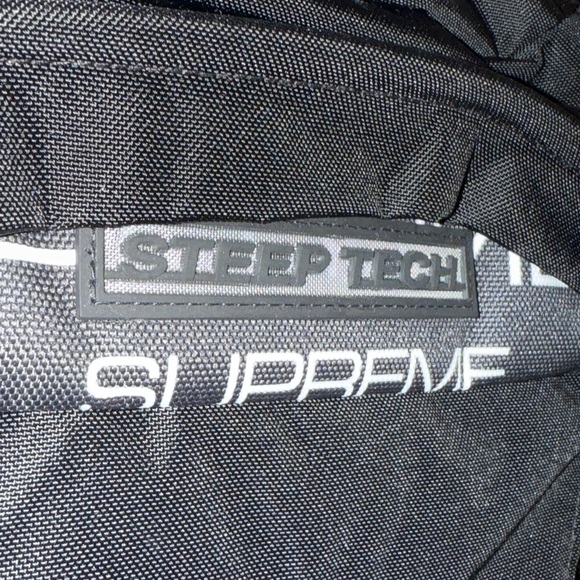 SUPREME x THE NORTH FACE SteepTech Backpack - Picture 2 of 9